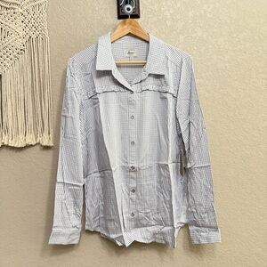 NWT G.H. Bass & Co. Shirt women’s M rayon ruffle button down shirt